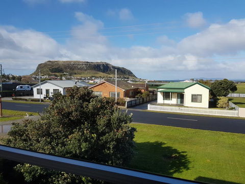 Fred's Place - Accommodation Search 0