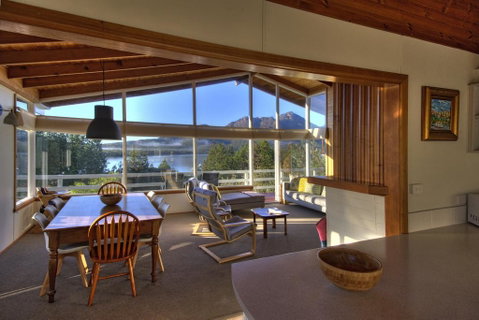 Freycinet Beachfront Retreat - Accommodation Search 2