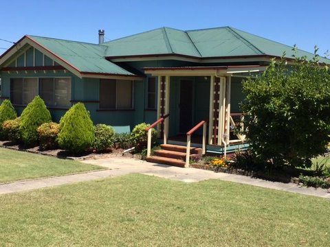 FROGGIES HOLIDAY HOUSE - Accommodation Search 0
