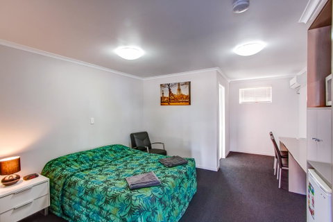 Galaxy Mackay Motor Inn - Accommodation Search 2