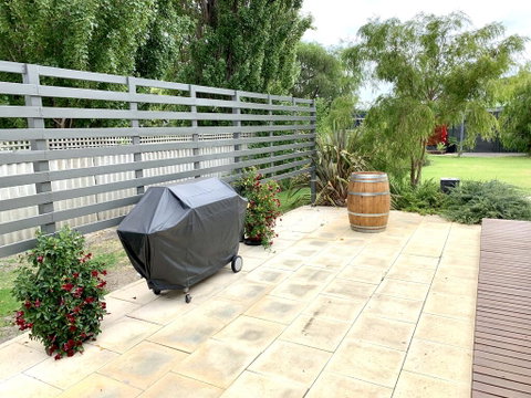 Gale Street Retreat Busselton - Accommodation Search 1