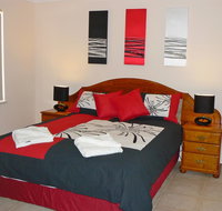 Geraldton Luxury Vacation Home - Accommodation Search