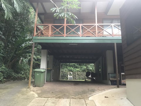 Golden Sunbird - Accommodation Search 3