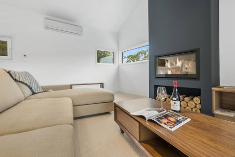 Goldie Views - Accommodation Search 0