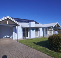 Golf and Beach Retreat - Accommodation Search