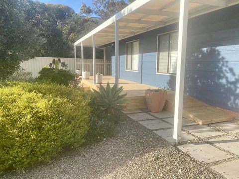 Goolwa Blue Escape - WiFi - Pet-Friendly - Accommodation Search 1