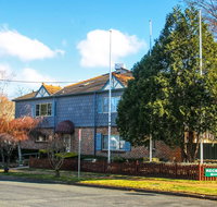 Grand Country Lodge - Accommodation Search