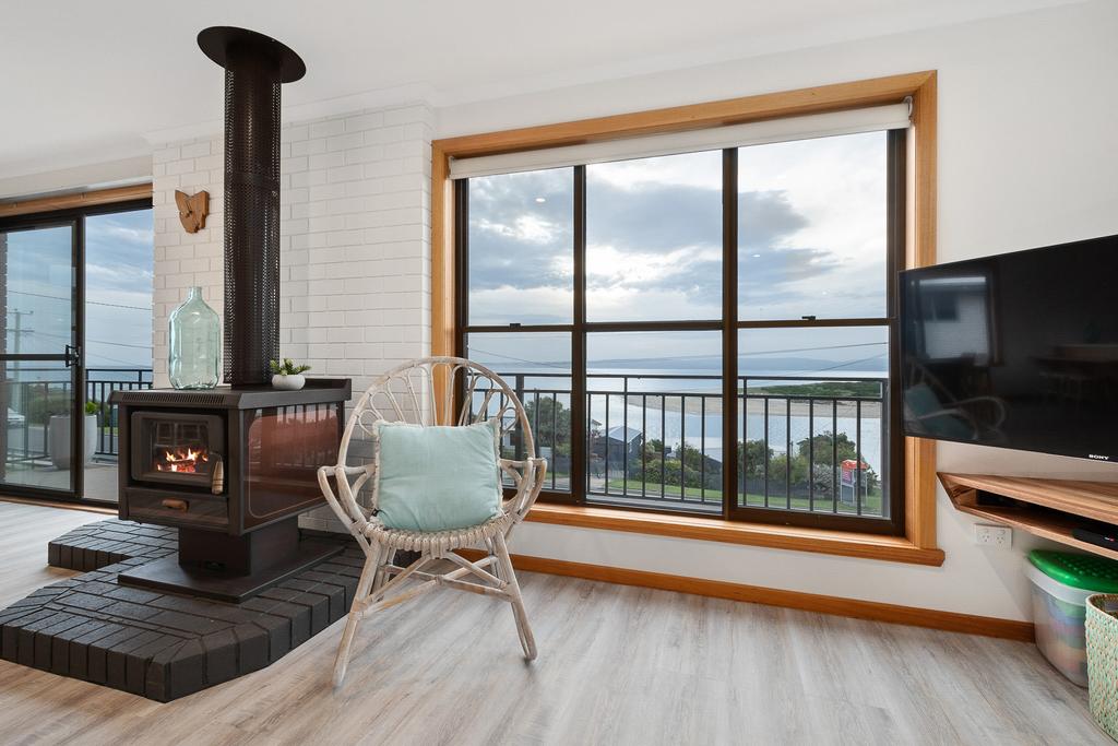 Coles Bay TAS Accommodation Search