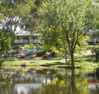 Granite Gardens Cottages  Lake Retreat - Accommodation Search