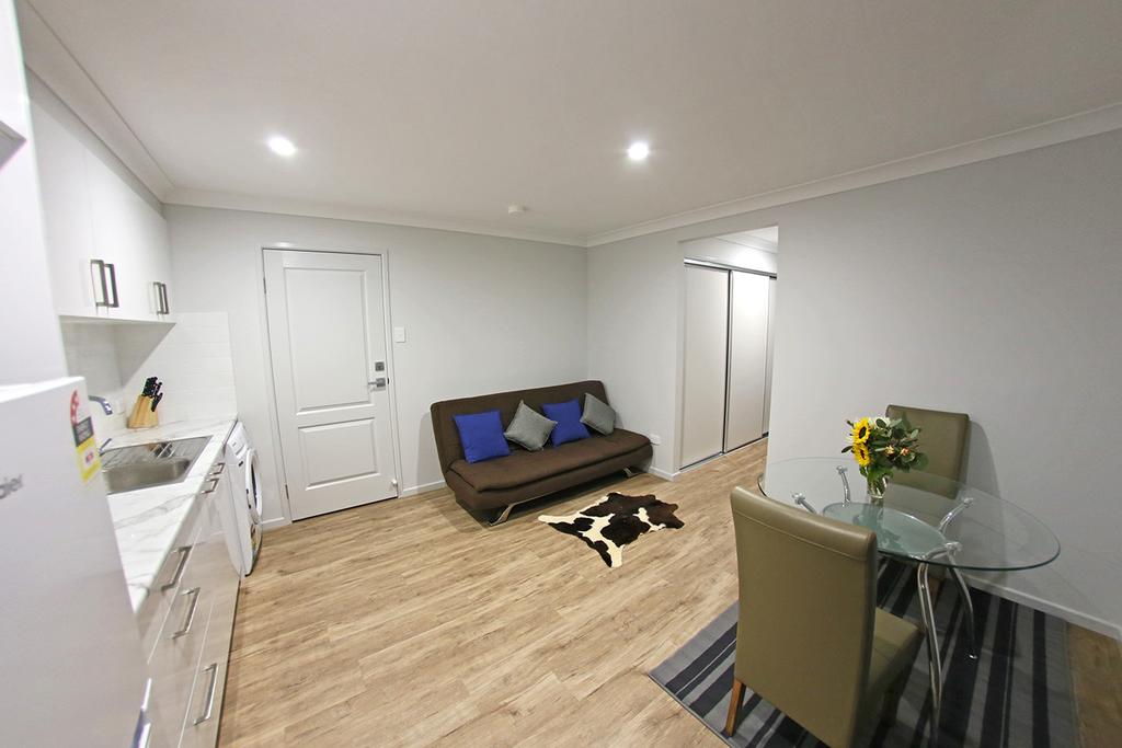 Dalcouth QLD Accommodation Search