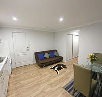 Granny Flat next to golf course - Accommodation Search