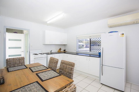 Grasstree Beachfront Shacks - Accommodation Search 1