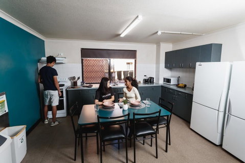 Guild House 6 Bedroom Flat - Accommodation Search 2