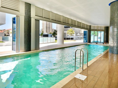 H Luxury Apartment At Surfers Paradise - Accommodation Search 0