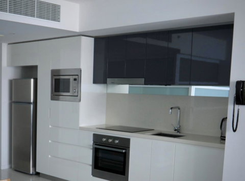 H Luxury Apartment At Surfers Paradise - Accommodation Search 1