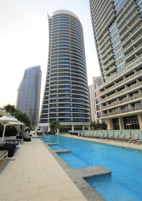 H Luxury Apartment At Surfers Paradise - Accommodation Search 3