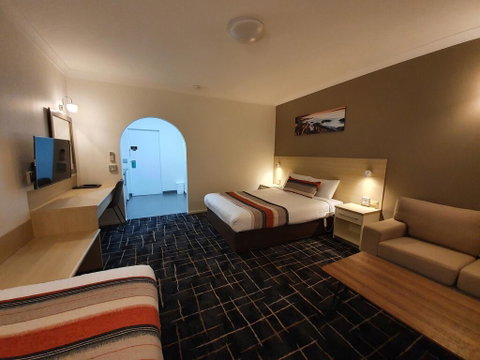 Hamilton's Queanbeyan Motel - Accommodation Search 2