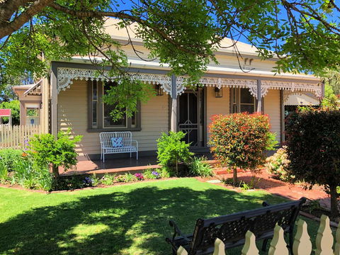 Hansen Street Retreat - Accommodation Search 0