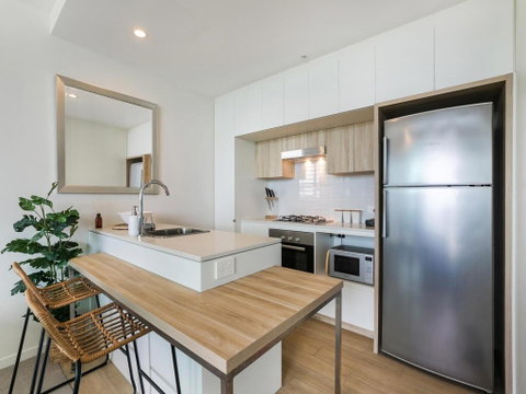 HARBOURSIDE- Hosted By: L'Abode Accommodation - Accommodation Search 1
