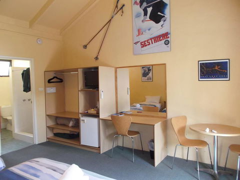 Harrietville Hotel Motel - Accommodation Search 1
