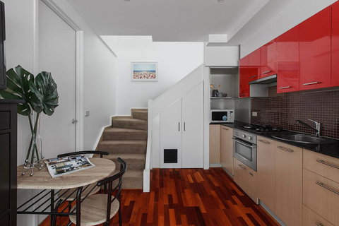 Heart Of Sandringham Apartment By Ready Set Host - Accommodation Search 2
