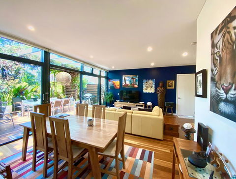 Heliconia Beach House Belongil Beach - Accommodation Search 1