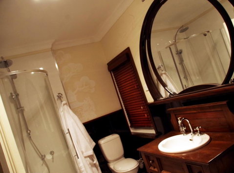 Henrietta's Country House - Accommodation Search 1