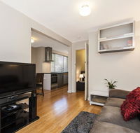 Hensman 01 - Accommodation Search