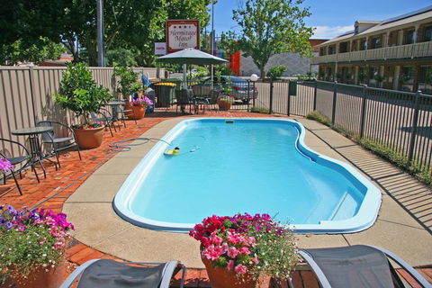 Hermitage Motor Inn - Accommodation Search 3