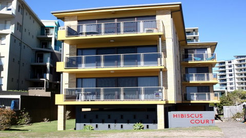 Hibiscus Court 1 - Forster Main Beach! - Accommodation Search 1
