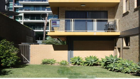 Hibiscus Court 1 - Forster Main Beach! - Accommodation Search 0