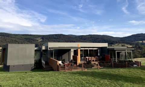Highland Getaway - Accommodation Search 1