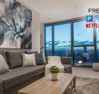 Highlife Luxury Carpark Wifi Pool Gym Netflix - Accommodation Search