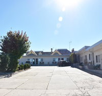 Hillview Motel - Accommodation Search