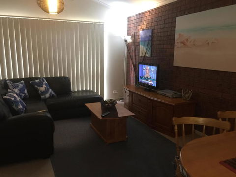 Holiday Home In The Heart Of Anglesea - Accommodation Search 3