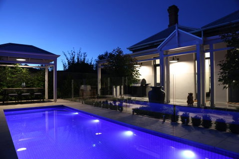 Hollidge House 5 Star Luxury Apartments - Accommodation Search 0