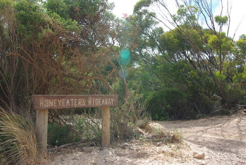 Honeyeaters Hideaway In Vivonne Bay - Accommodation Search 0