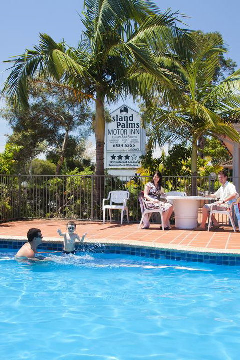 Island Palms Motor Inn - Accommodation Search 3