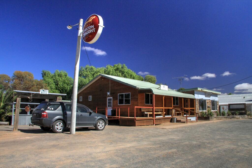 Ivanhoe ACT Accommodation Search