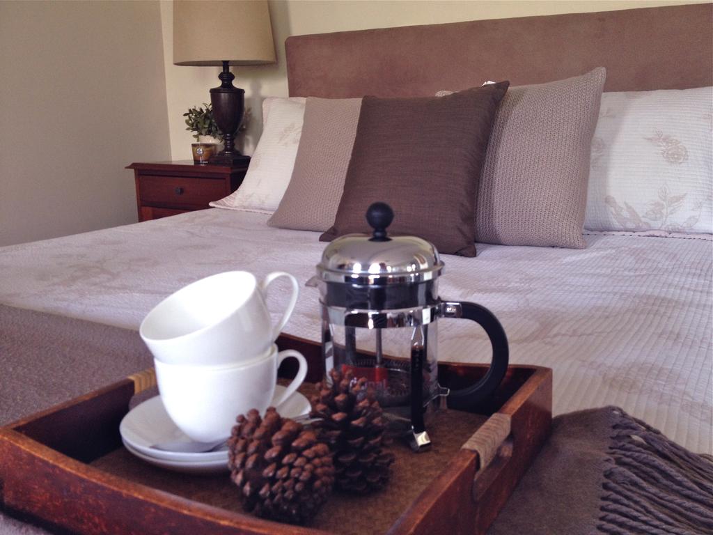 Kenmore QLD Accommodation Search
