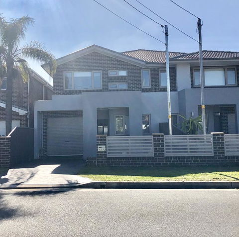 Jewel In The West-Newly Built And Spacious - Accommodation Search 2