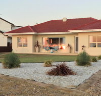 Jewel of the South Beachside Holiday Rental - Accommodation Search