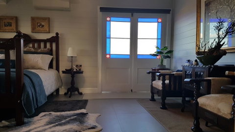 Jinji's Edge Escape - Accommodation Search 3