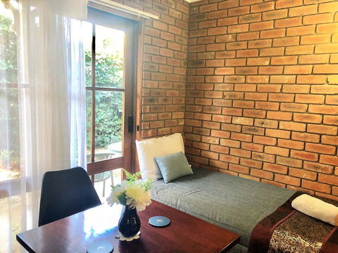 Jolly Swagman Motor Inn Euroa - Accommodation Search 3