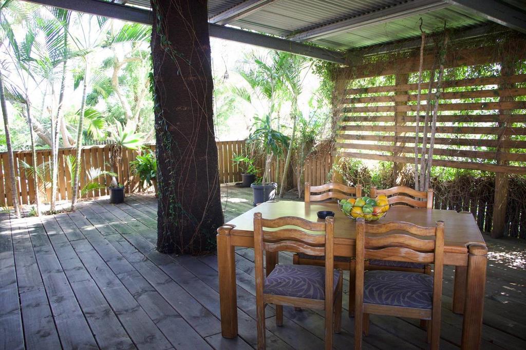 Samford QLD Accommodation Search
