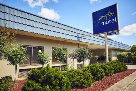 Junction Motel - Accommodation Search 2