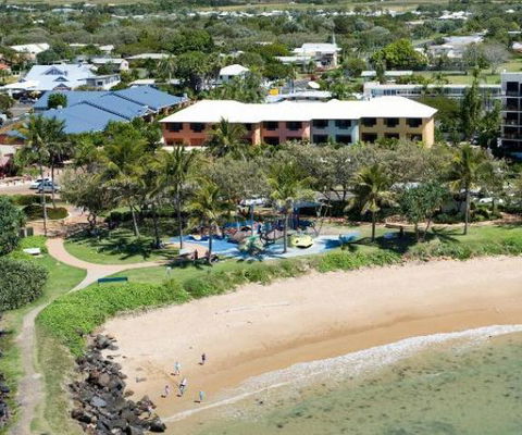 Kacy's Bargara Beach Motel - Accommodation Search 0