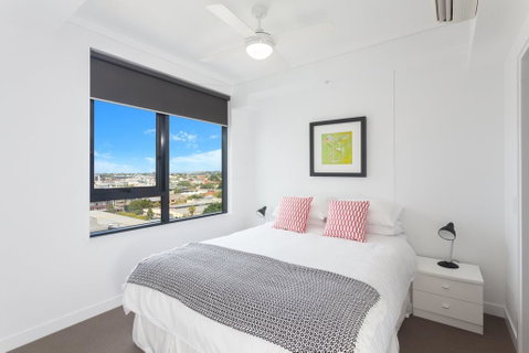 Keeping Cool On Connor - Executive 2BR Fortitude Valley Apartment With Pool And Views - Accommodation Search 3