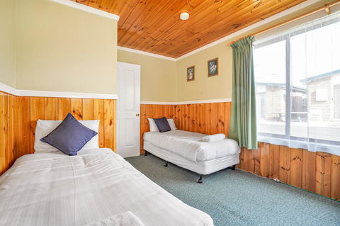Kellraine Holiday Units - Accommodation Search 3