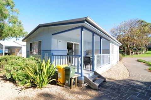 Kendalls Beach Holiday Park - Accommodation Search 0